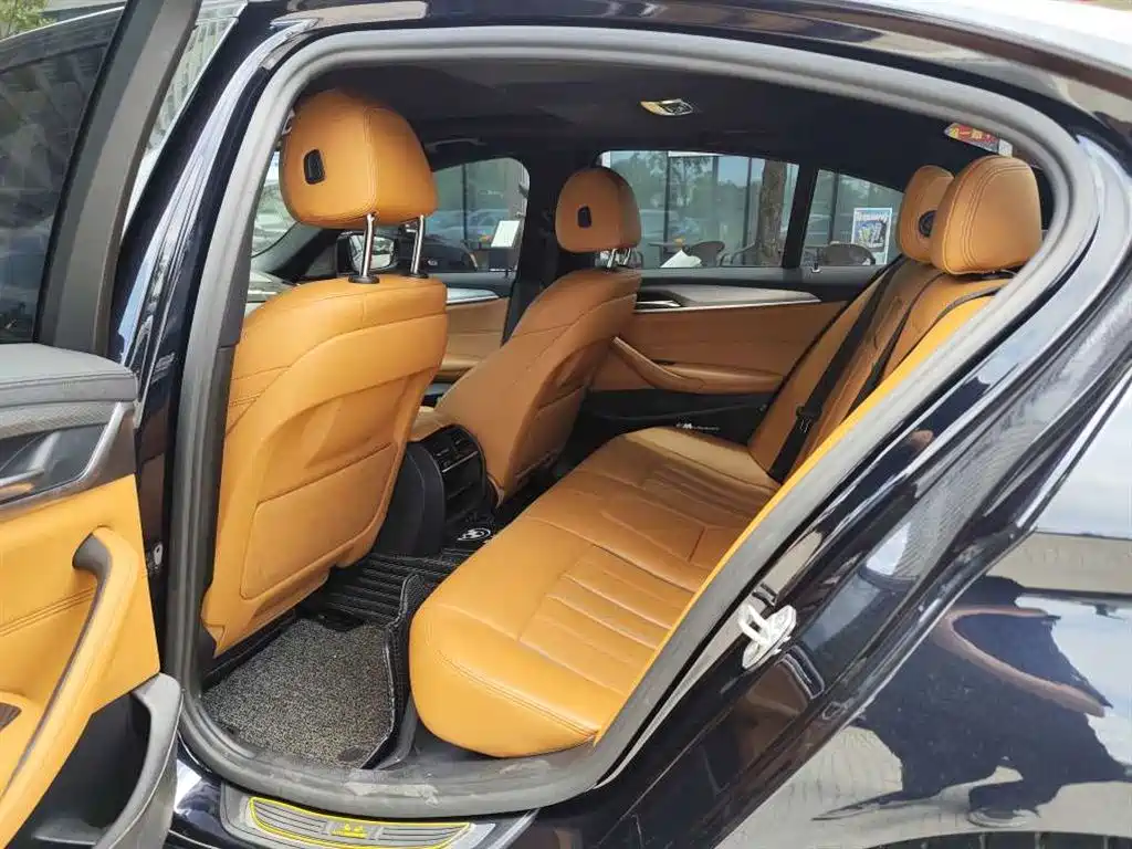 BMW 5 Series 2020