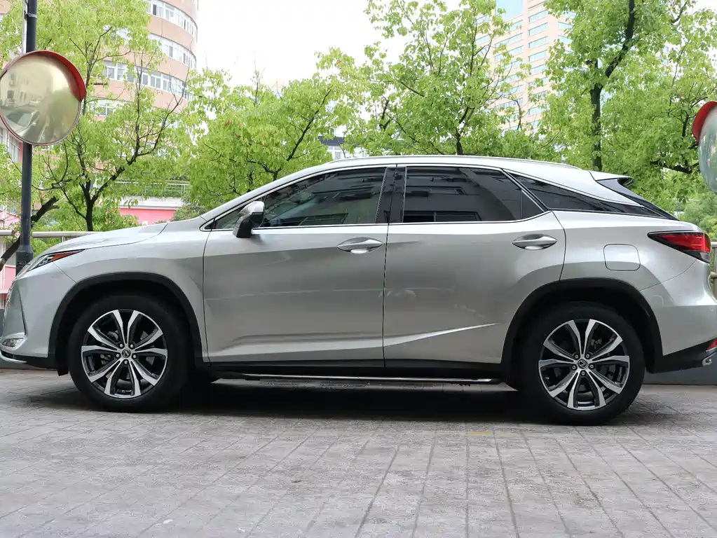 Lexus RX 2021 — фото 2