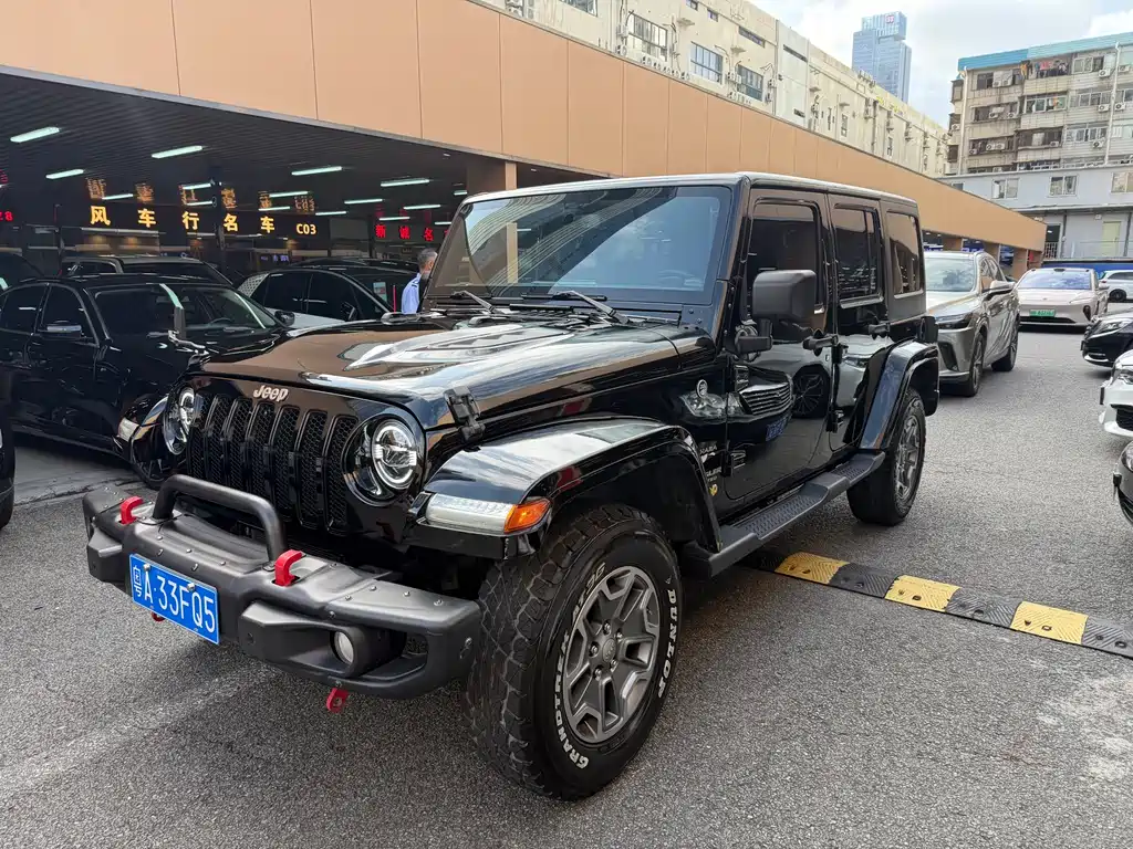 Jeep Wrangler 2018 — фото 1