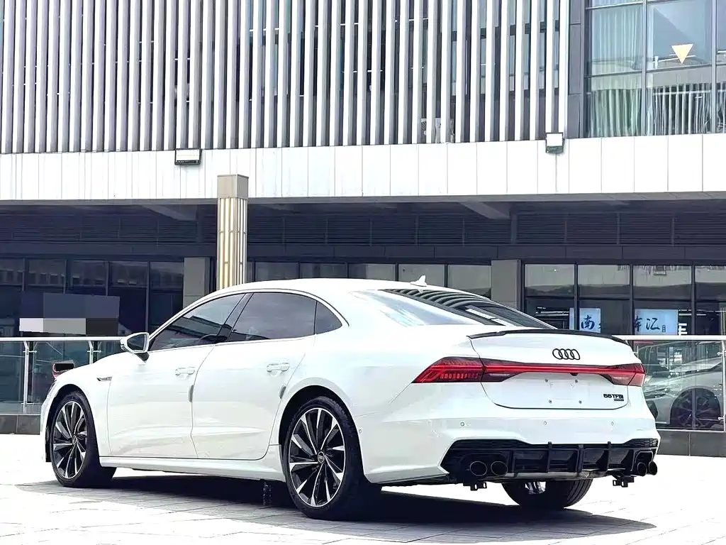 Audi A7L 2021 — фото 9