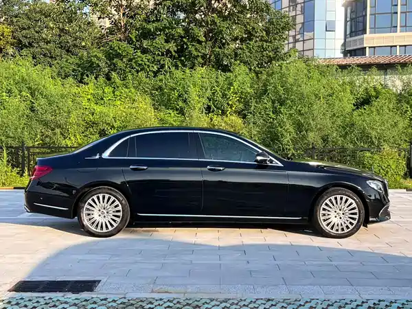 Mercedes-Benz E-Class 2020