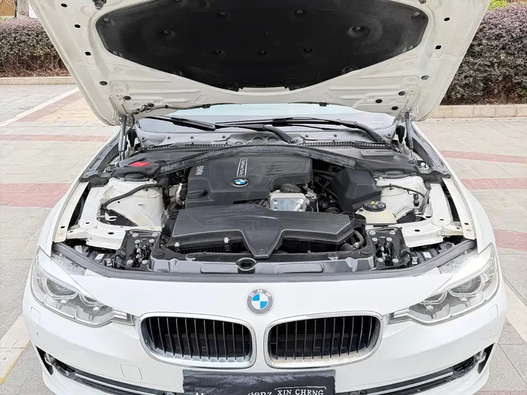 BMW 3 Series 2015 — фото 13