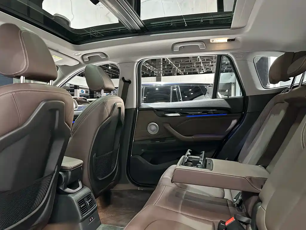 BMW X1 2022 — фото 16