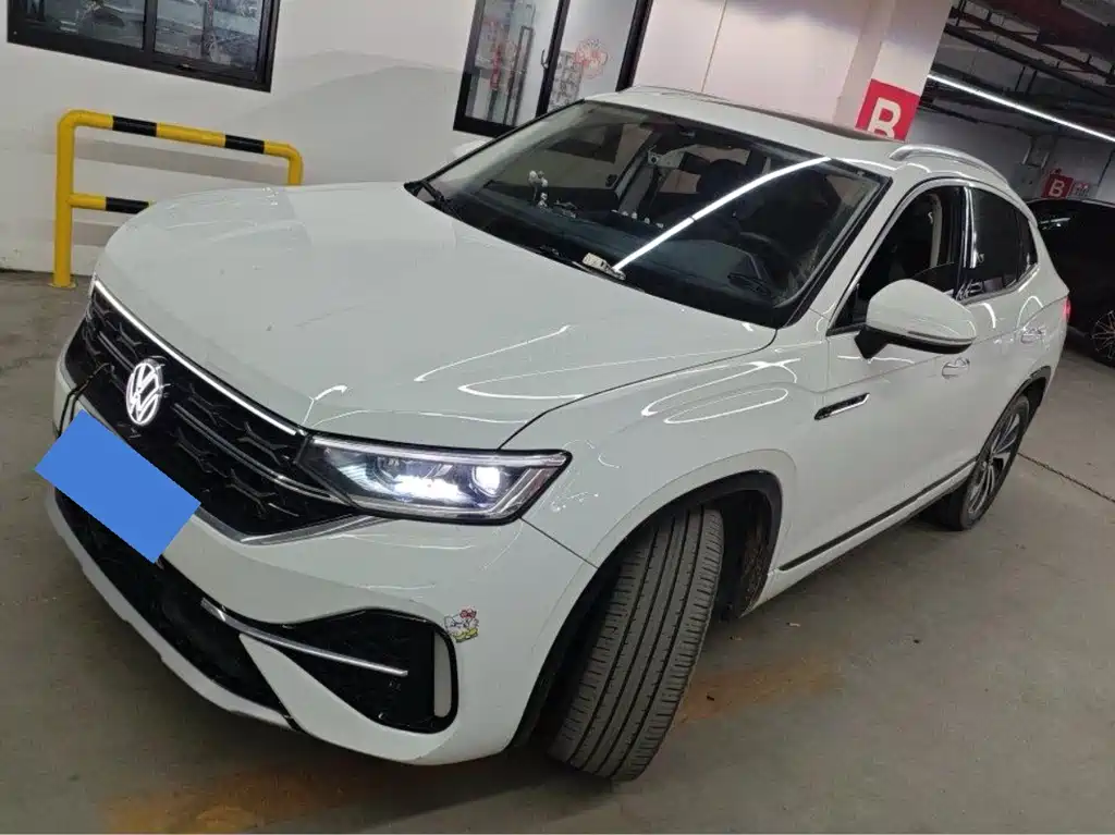 Volkswagen X 2023