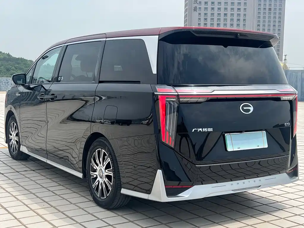 GAC Motor Trumpchi E9 2023 — фото 4