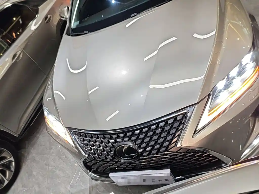 Lexus RX 2021