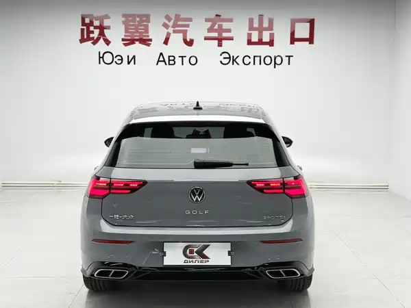 Volkswagen Golf 2023