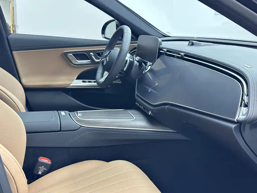 Mercedes-Benz E-Class 2026 — фото 16