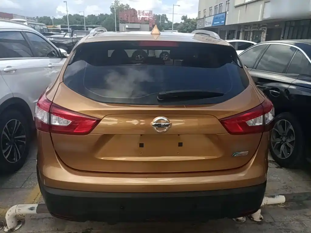Nissan Qashqai 2016 — фото 6