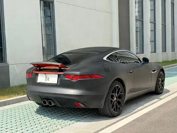 Jaguar F-TYPE 2016