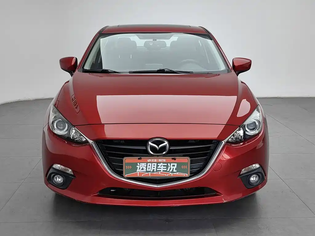 Mazda 3 Axela 2016
