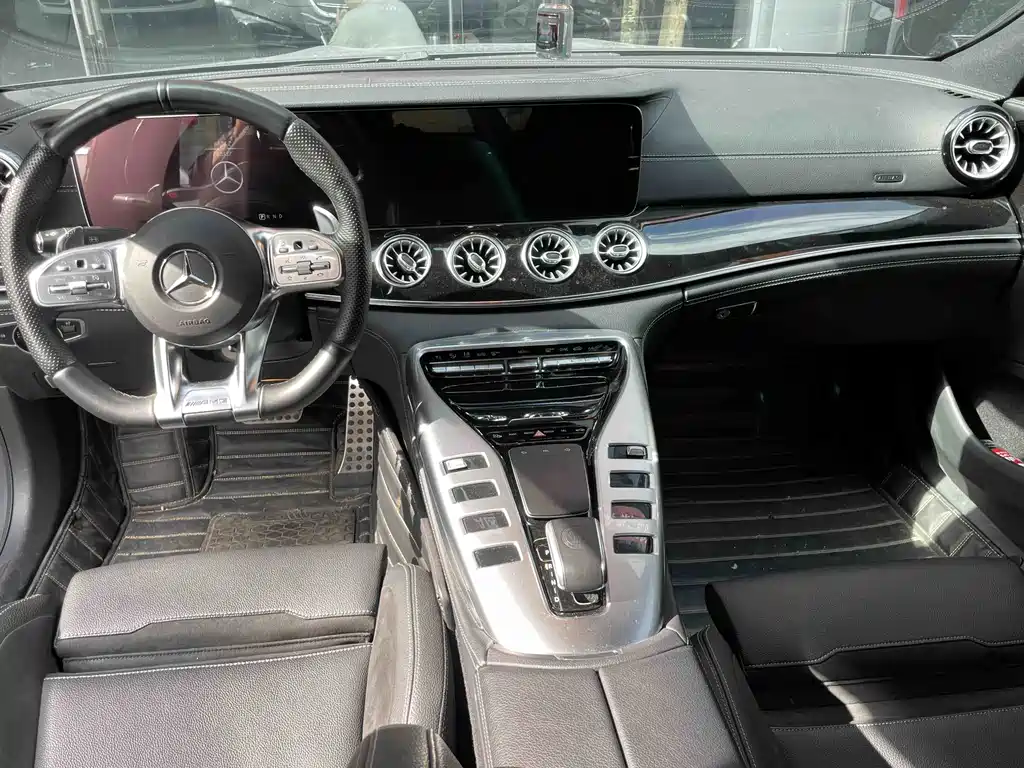 Mercedes-Benz AMG GT 2020 — фото 4