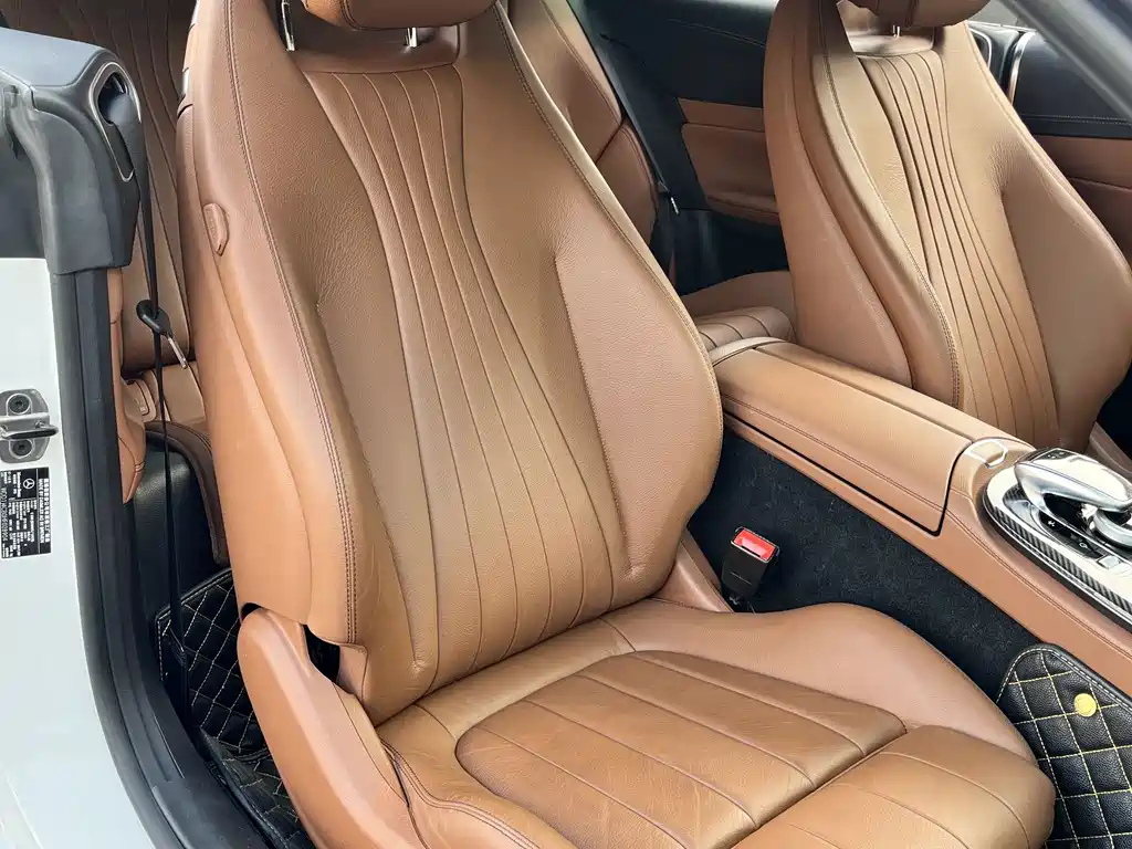 Mercedes-Benz E-Class 2018 — фото 15