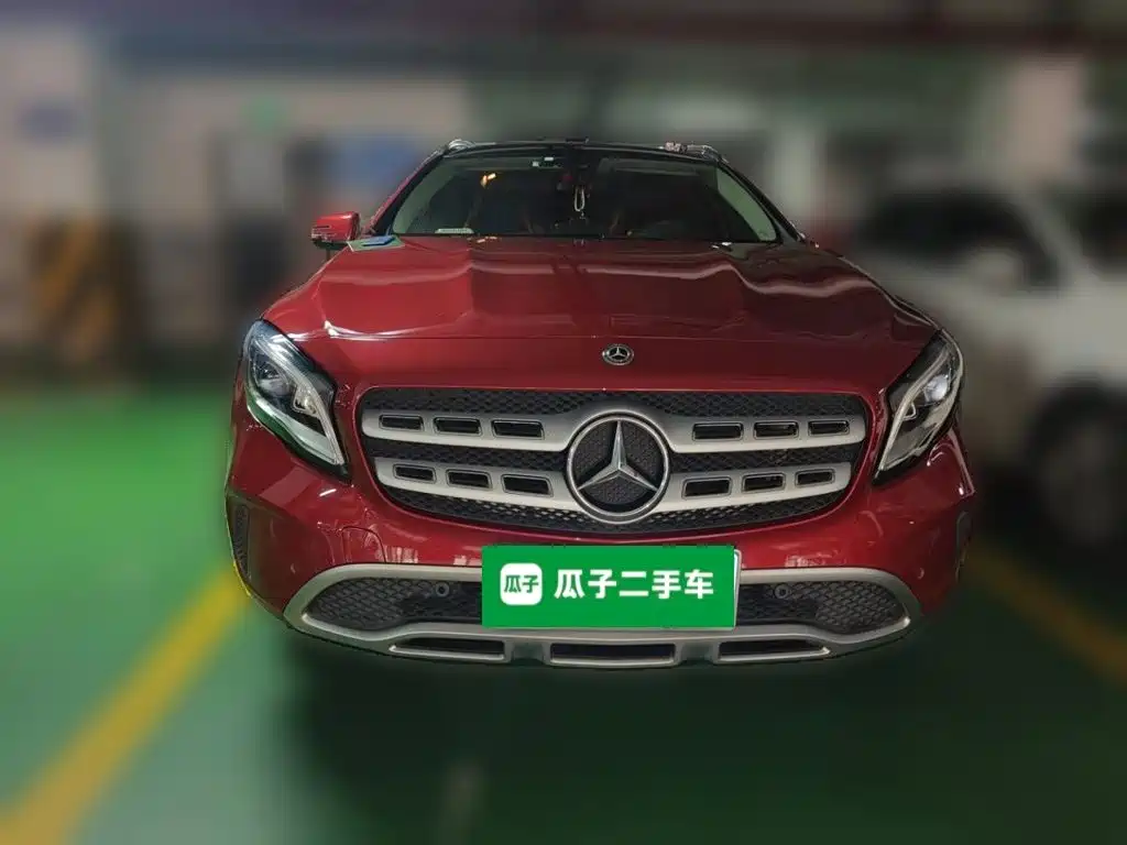 Mercedes-Benz GLA 2018 — фото 24