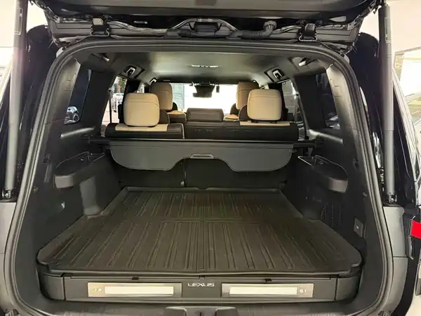 Lexus GX 2025