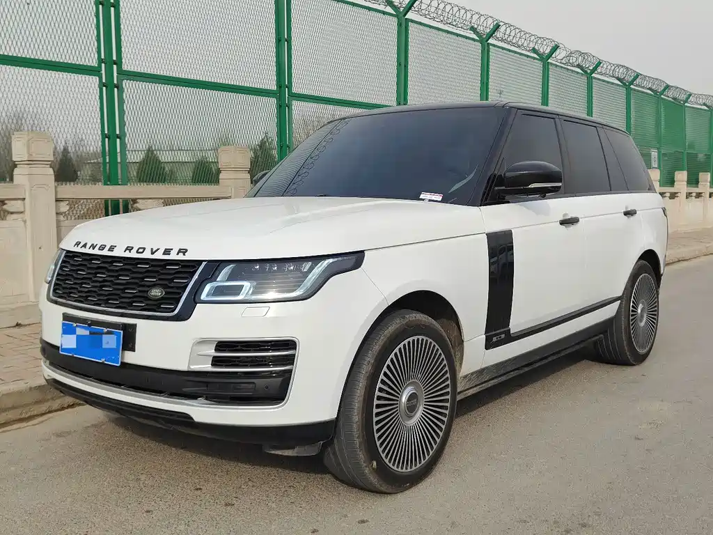 Land Rover Range Rover 2015 — фото 1