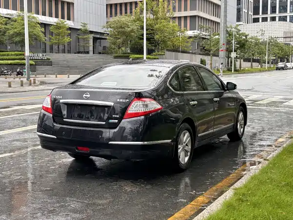 Nissan Teana 2011