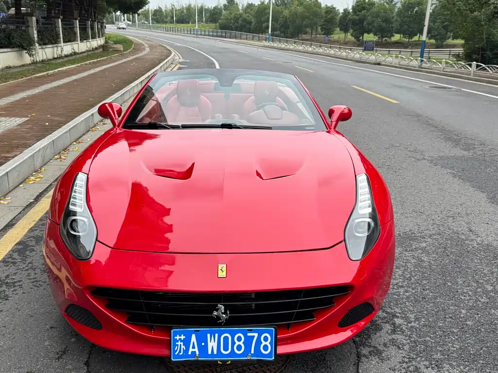 Ferrari California T 2011 — фото 13