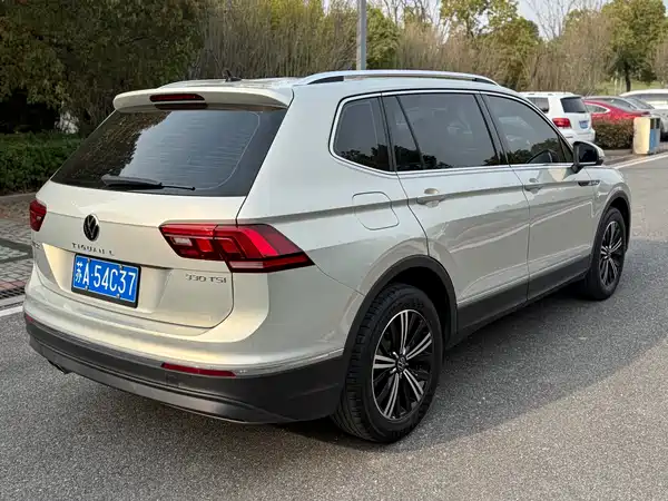 Volkswagen Tiguan L 2021