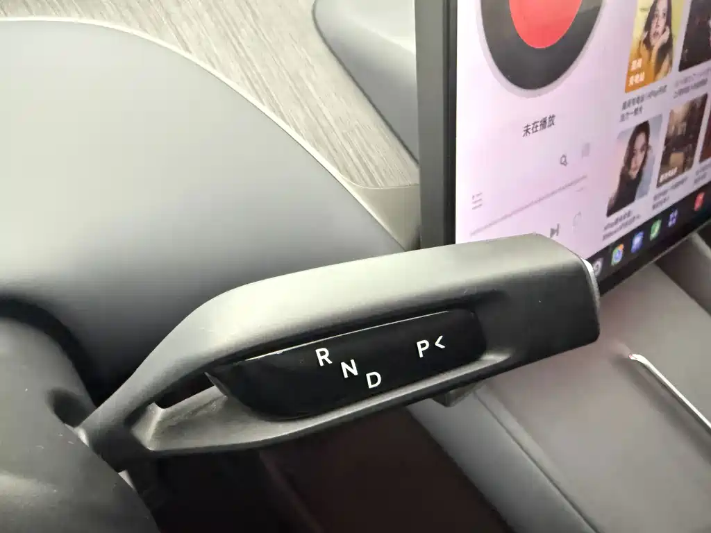 Xiaomi YU7 2025 — фото 11