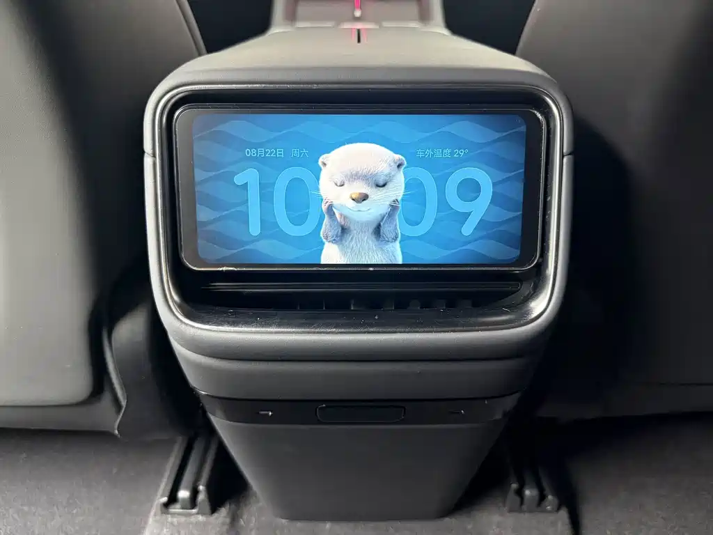 Xiaomi YU7 2025 — фото 16