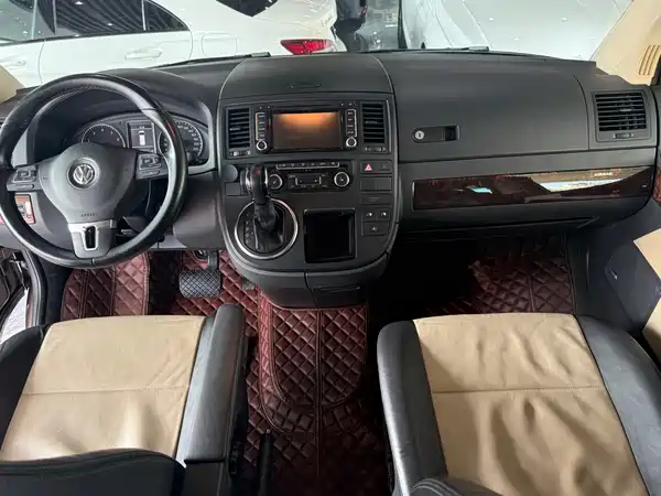 Volkswagen Metroway 2014