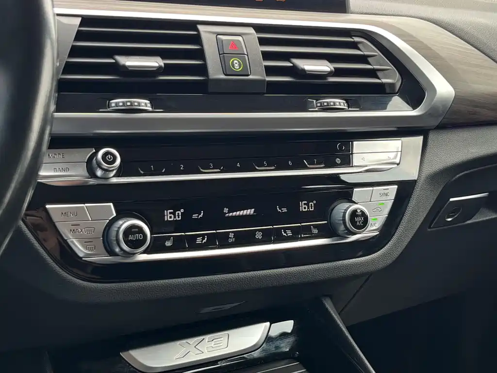 BMW X3 2021 — фото 14