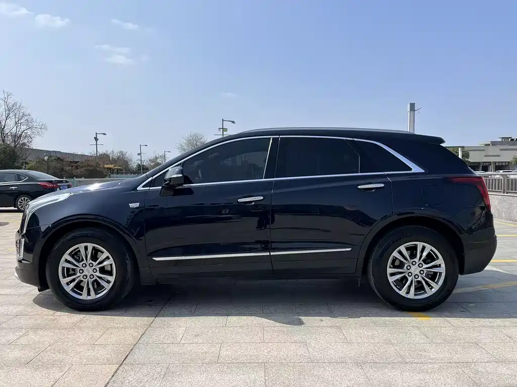 Cadillac XT5 2020 — фото 4