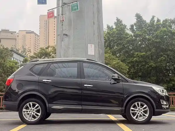 Baojun 560 2016