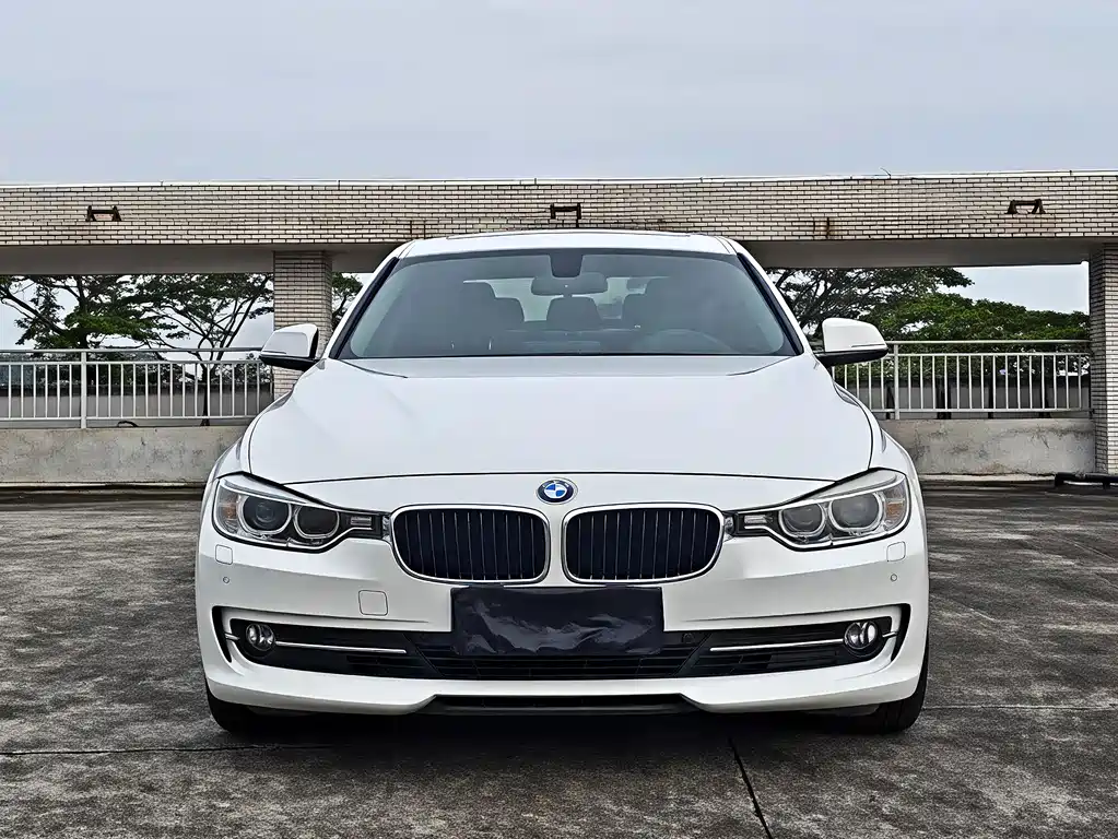 BMW 3 Series 2015
