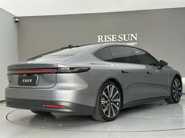 NIO ET7 2024