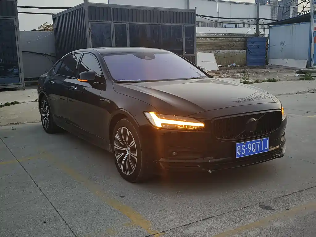Volvo S90 2021 — фото 3
