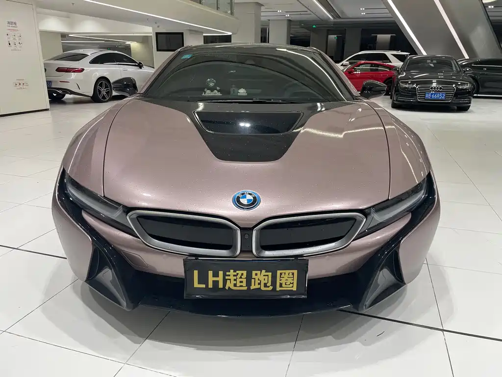 BMW i8 2018 — фото 17
