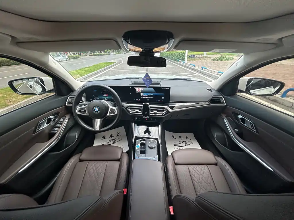 BMW i3 2022 — фото 14