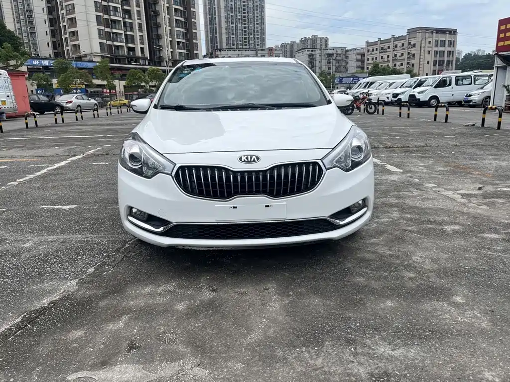Kia K3 2015