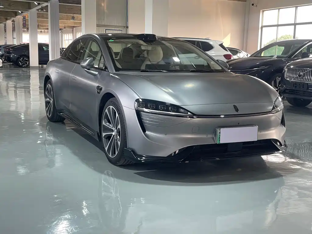 Luxeed Zhijie S7 2025