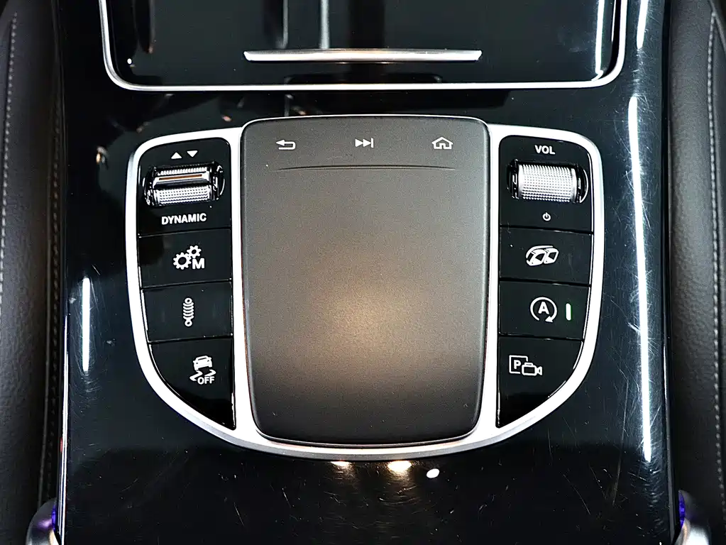 Mercedes-Benz C-Class AMG 2020 — фото 17