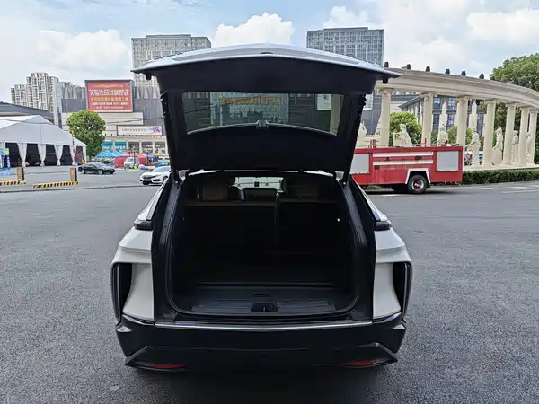 Cadillac Lyriq 2024
