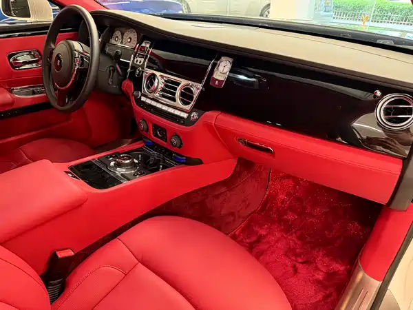 Rolls-Royce Ghost 2013