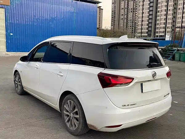 Buick GL6 2021