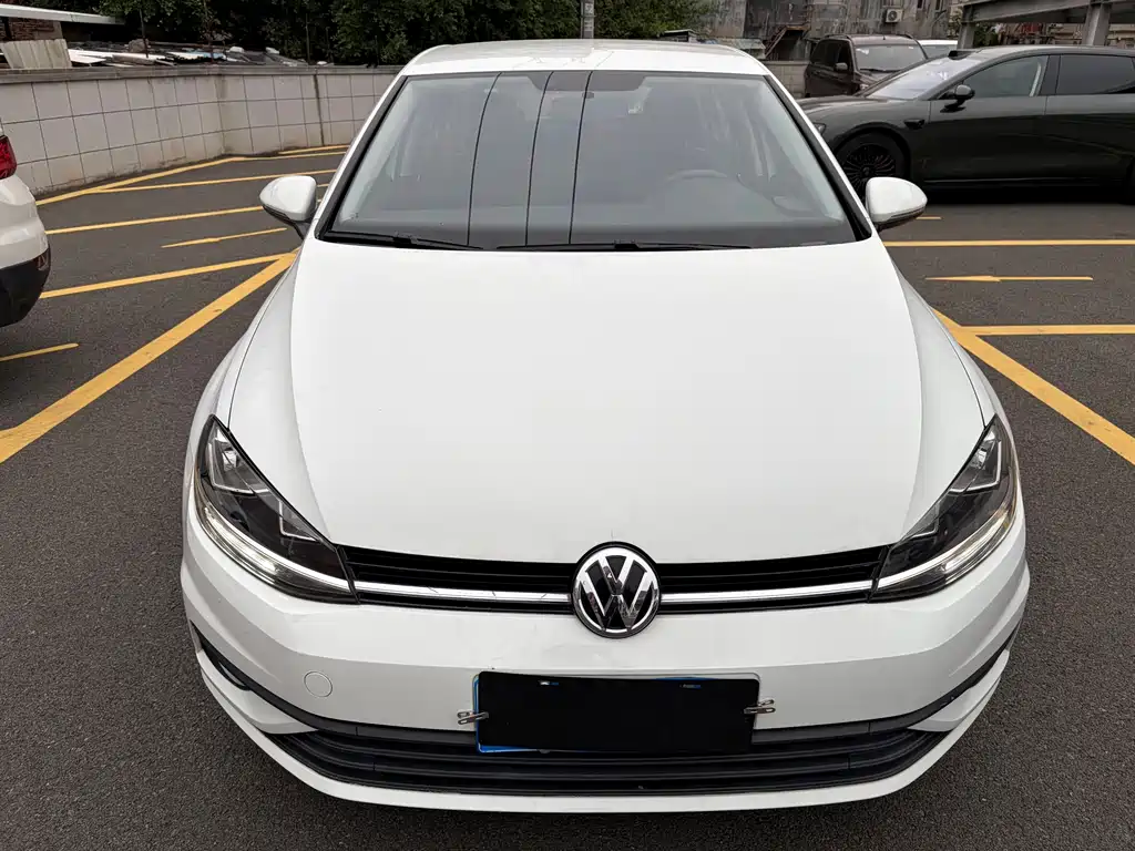 Volkswagen Golf 2018 — фото 2