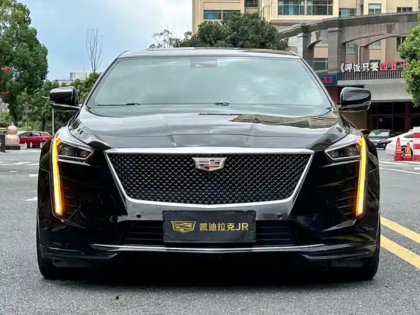 Cadillac CT6 2022