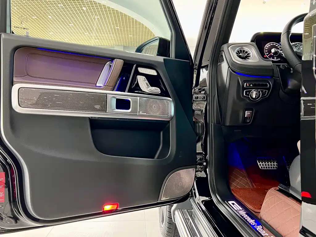 Mercedes-Benz G-Class 2021 — фото 21