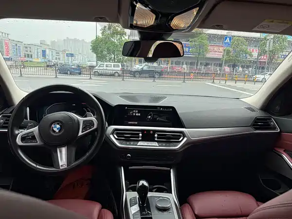 BMW 3 Series 2022