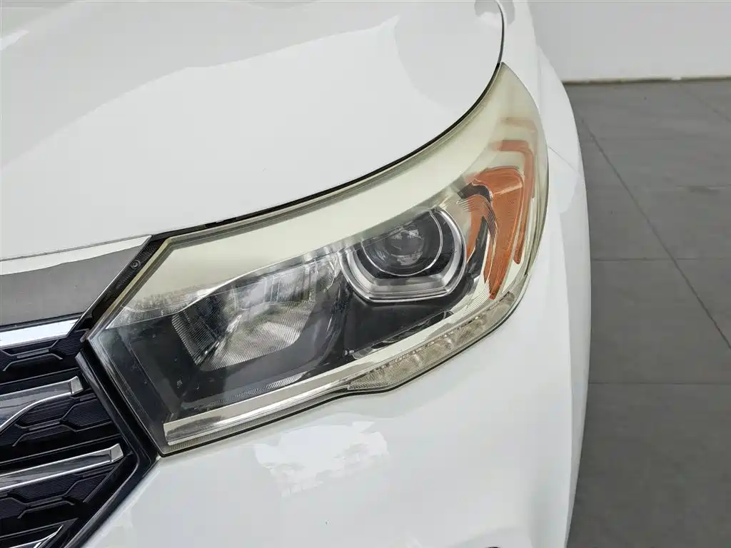 GAC Motor Trumpchi GS4 2016