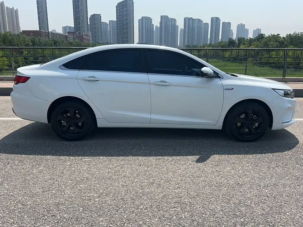Geely Emgrand GL 2018