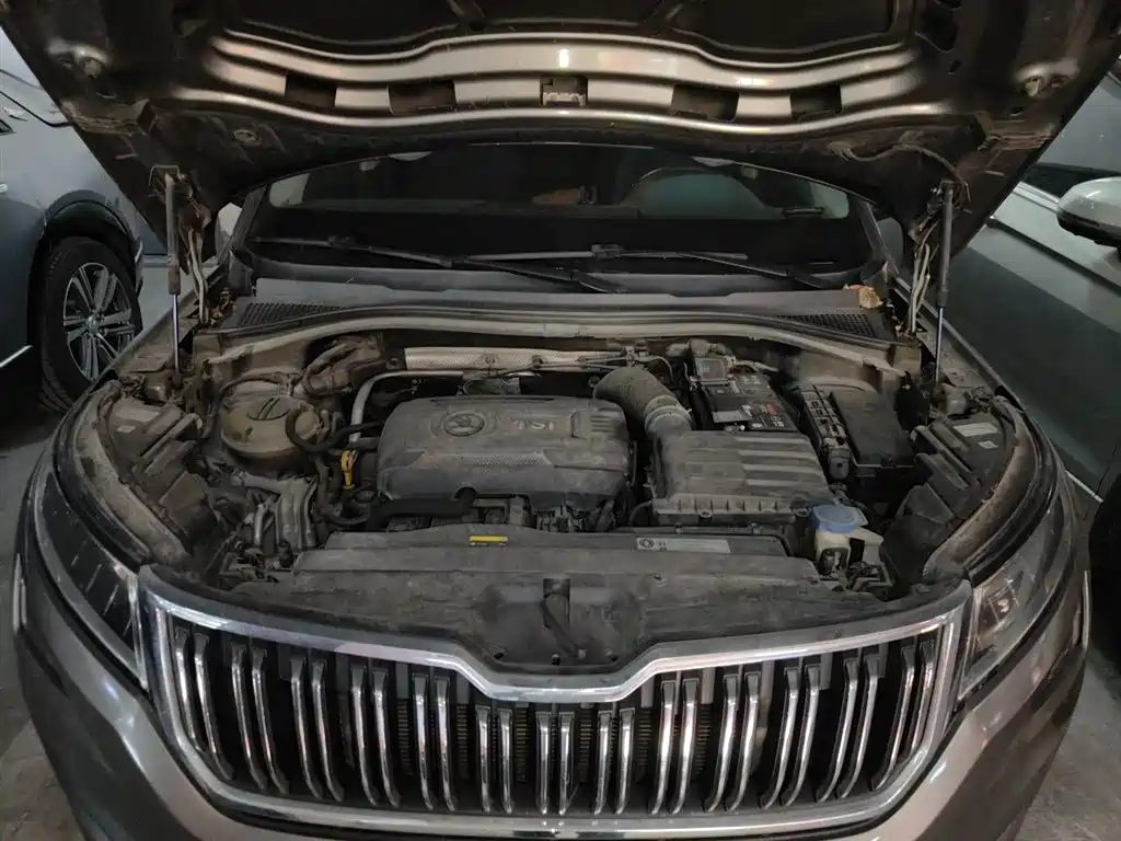 Skoda Kodiaq 2017 — фото 11