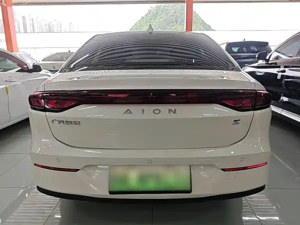 Aion S 2022