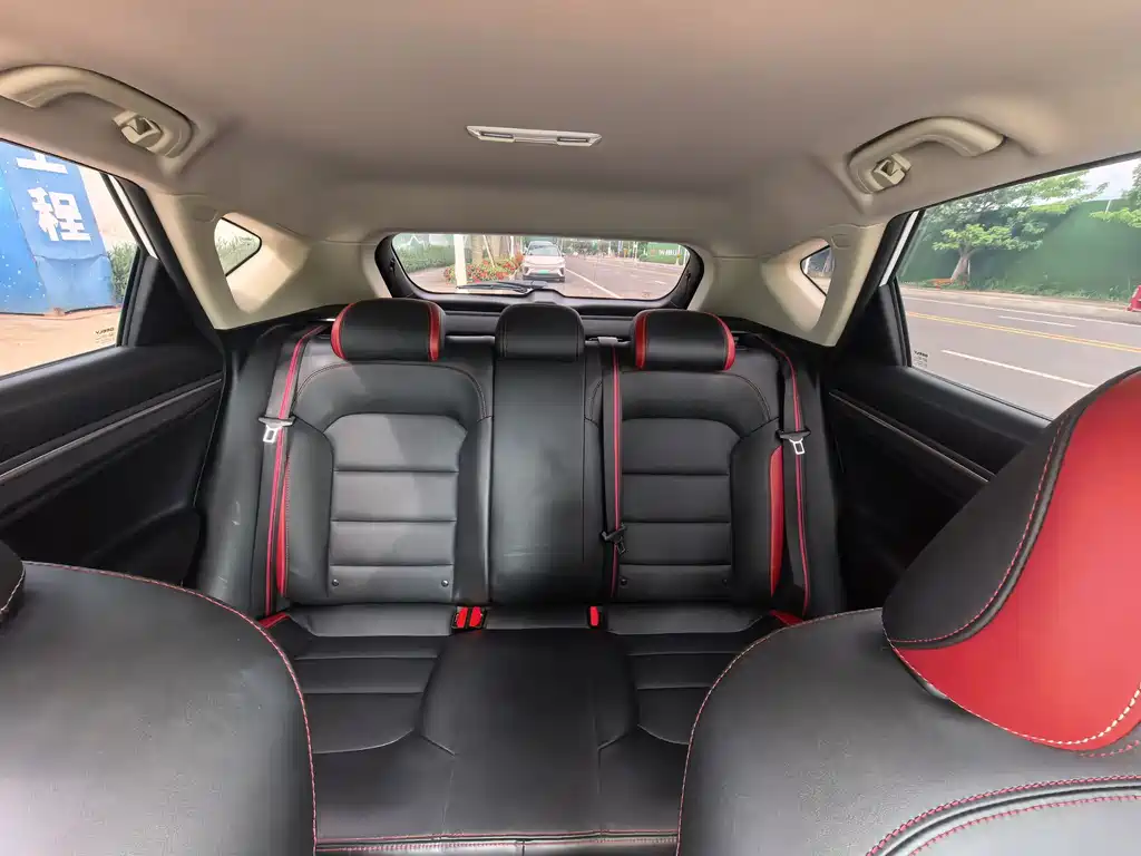 Geely Emgrand GS 2021 — фото 10