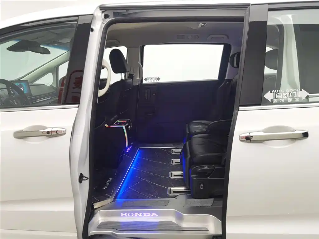 Honda Odyssey 2024 — фото 15